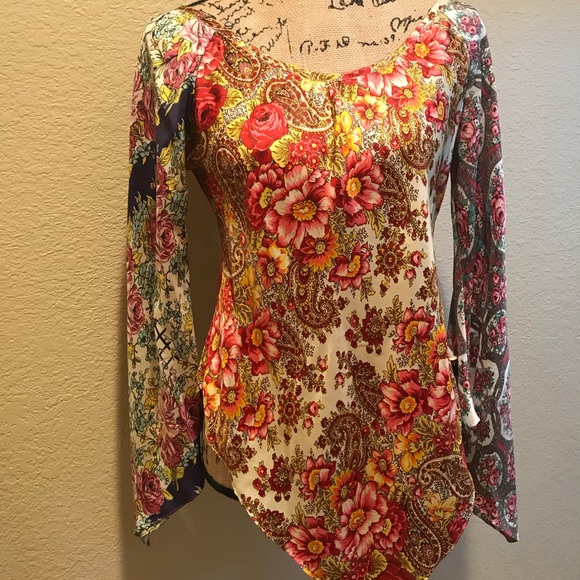 Johnny Was like Multi-Color Blouse 100% Silk - Picture 3 of 6